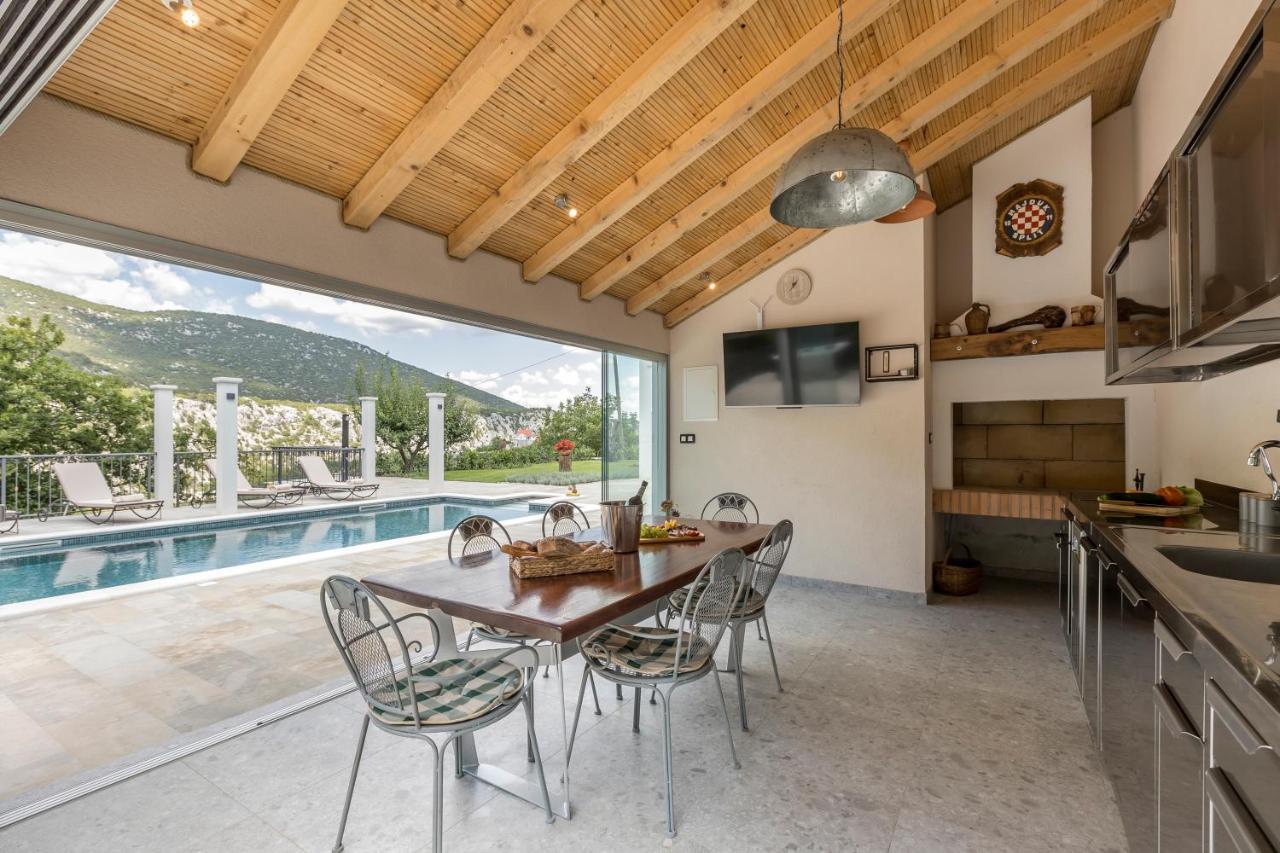Villa Grey Stone Gata Exterior foto